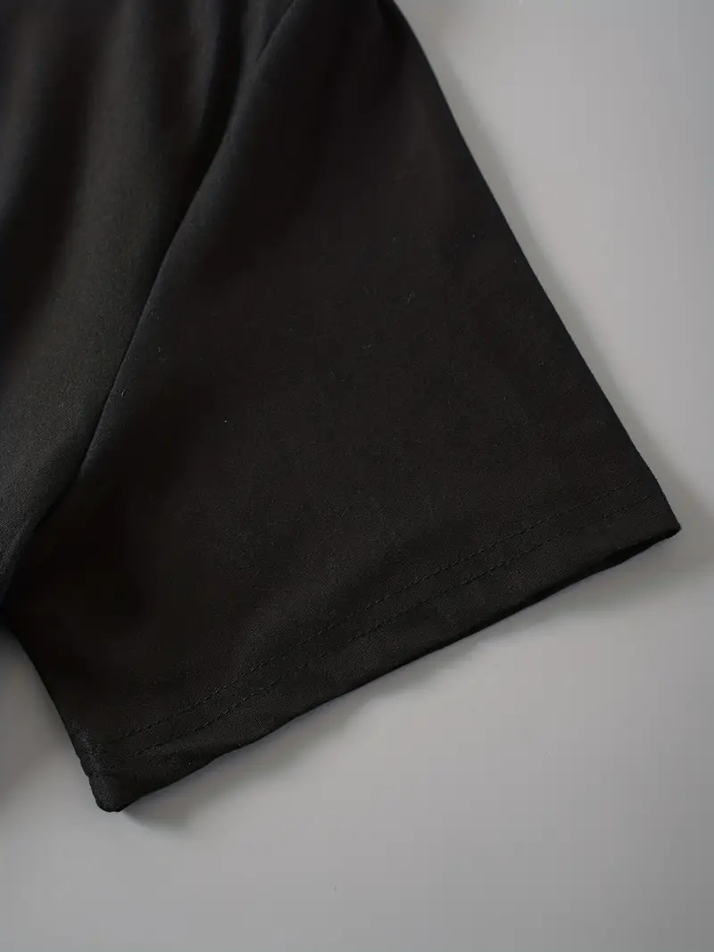 Camiseta con cuello redondo y  - Summer Clothing Drop reseña y precio